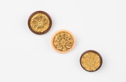 attributed to CHANEL, Paris
Three buttons...