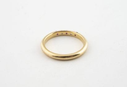 Yellow gold (750) ring set with small faceted...