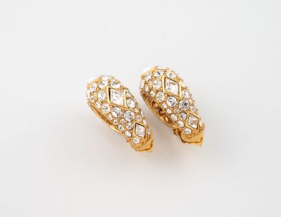 Christian DIOR
Paire de clips d'oreilles...