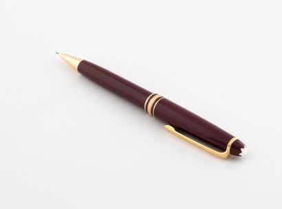 MONTBLANC, Meisterstuck 
Porte-mine en résine...