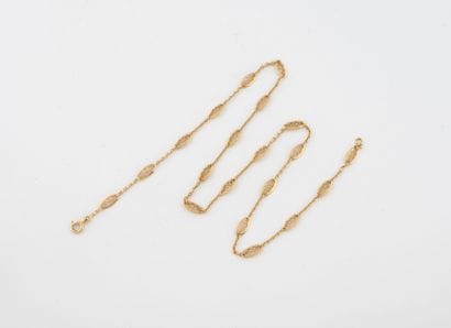 Necklace in yellow gold (750) consisting...