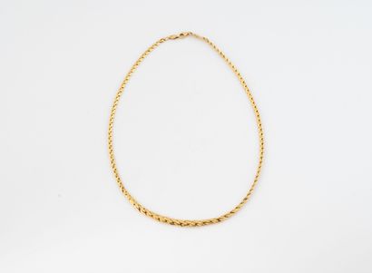 Collier en or jaune (750) à maille haricot...