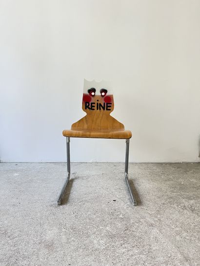 reine - second-hand chair customized by cutting...