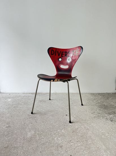 diversity - second-hand chair customized...