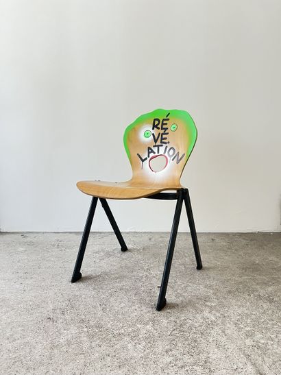 révélation - second-hand chair customized...