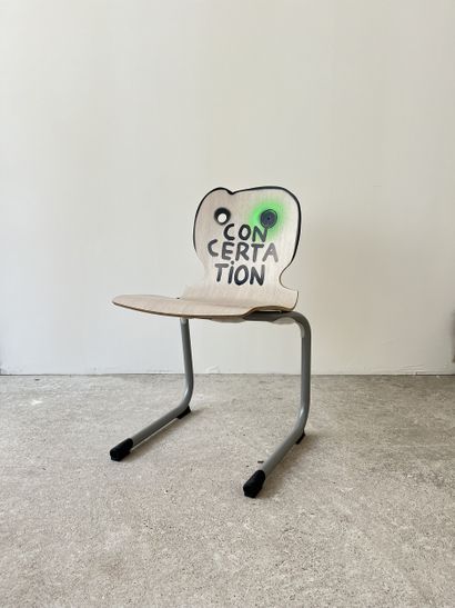 concertation - second-hand chair customized...