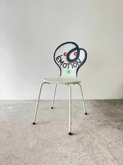émotion - second-hand chair customized by...