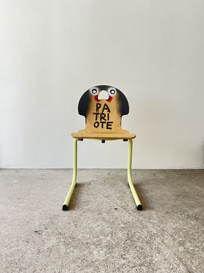 patriote - second-hand chair customized by...