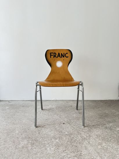 franc - second-hand chair customized by cutting...