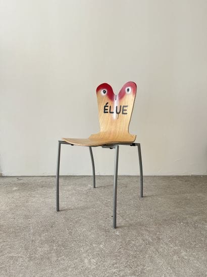 élue - second-hand chair customized by cutting...
