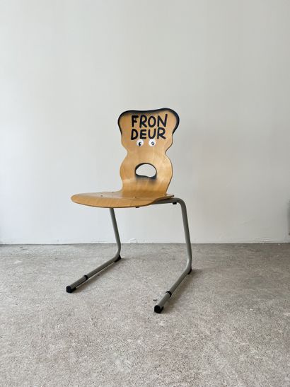 frondeur - second-hand chair customized by...