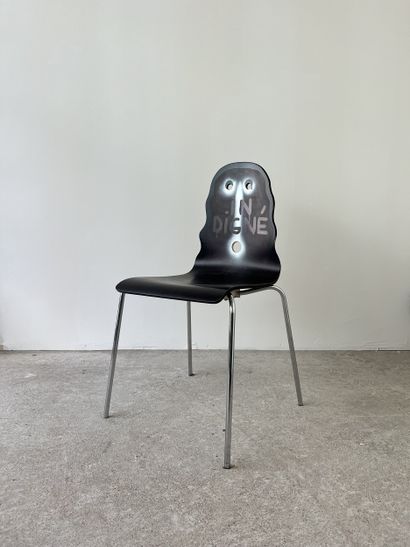 indigné - second-hand chair customized by...