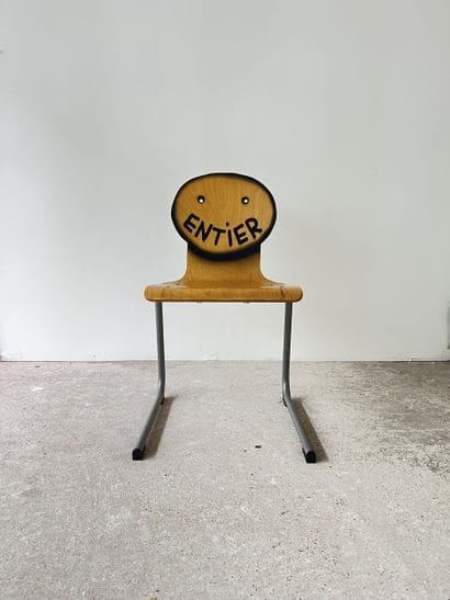whole - second-hand chair customized by cutting...