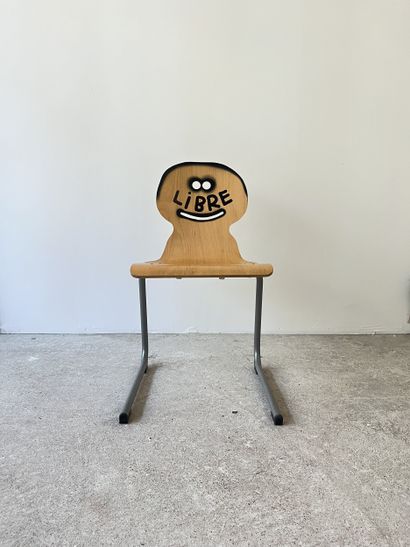 libre - second-hand chair customized by cutting...