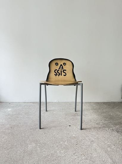 assis - second-hand chair customized by cutting...