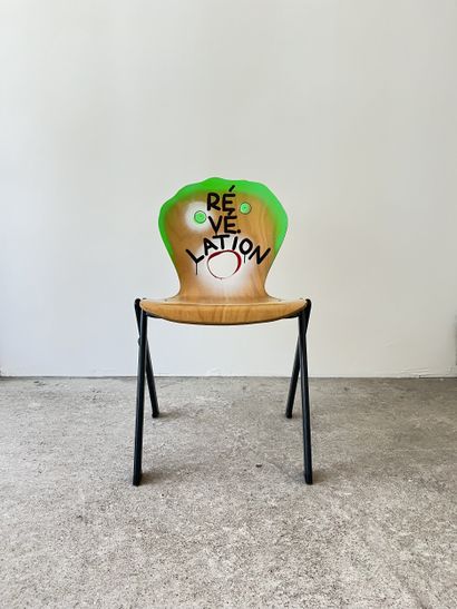 révélation - second-hand chair customized...