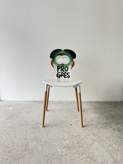 progrès - second-hand chair customized by...
