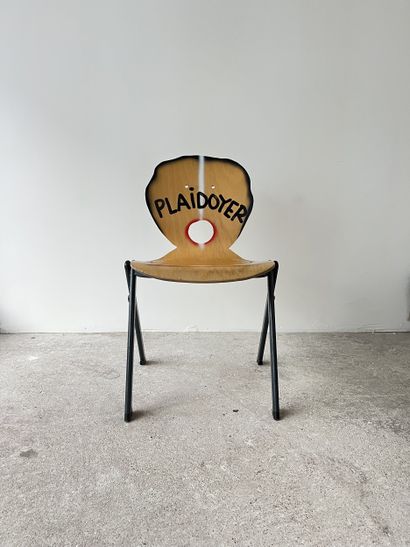 plaidoyer - second-hand chair customized...