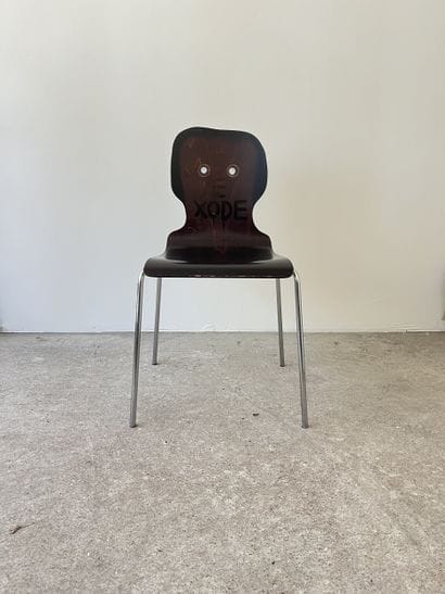 exode - second-hand chair customized by cutting...