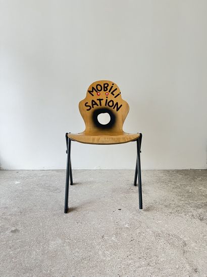 mobilization - second-hand chair customized...