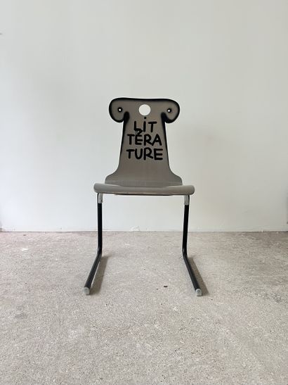 literature - second-hand chair customized...