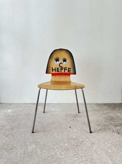 cheffe - chaise d'occasion customisée par...