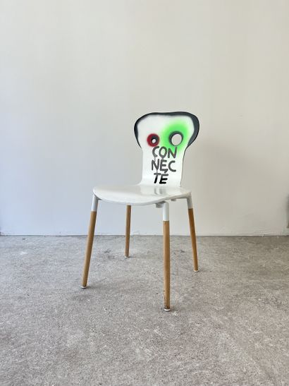 connected - second-hand chair customized...
