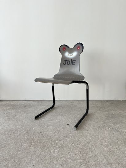 joie - second-hand chair customized by cutting...