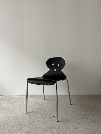 minor - second-hand chair customized by cutting...