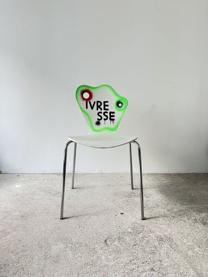ivresse - second-hand chair customized by...