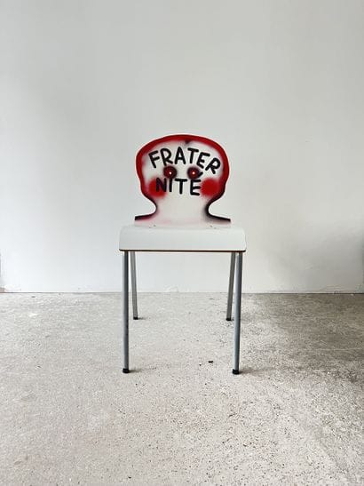 fraternité - second-hand chair customized...
