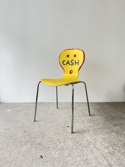 cash - chaise d'occasion customisée par découpe...
