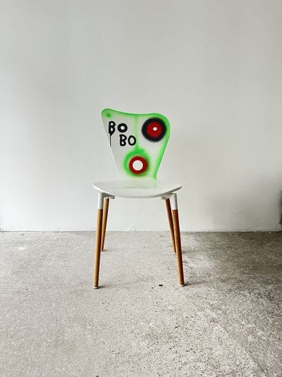 bobo - chaise d'occasion customisée par découpe...