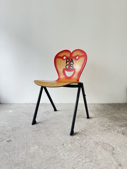 pacs - second-hand chair customized by cutting...