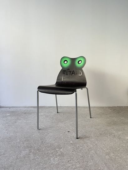 fêtard - second-hand chair customized by...