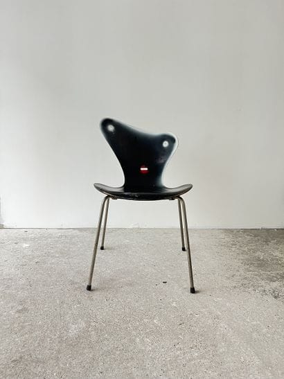 durable - second-hand chair customized by...