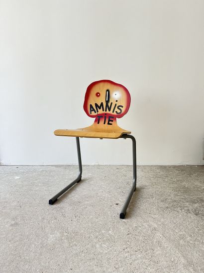 amnistie - second-hand chair customized by...