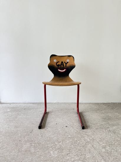gay - second-hand chair customized by cutting...