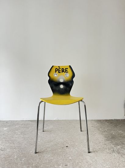père - second-hand chair customized by cutting...