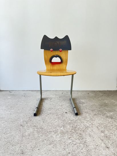 roi - second-hand chair customized by cutting...