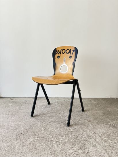 avocat - chaise d'occasion customisée par...