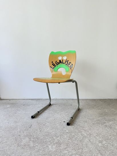 légaliser - second-hand chair customized...
