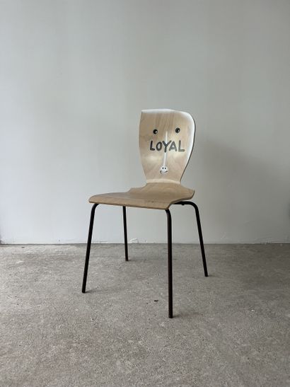 loyal - second-hand chair customized by cutting...