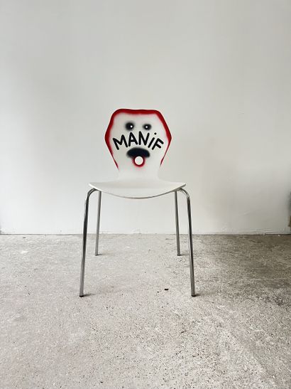 manif - second-hand chair customized by cutting...