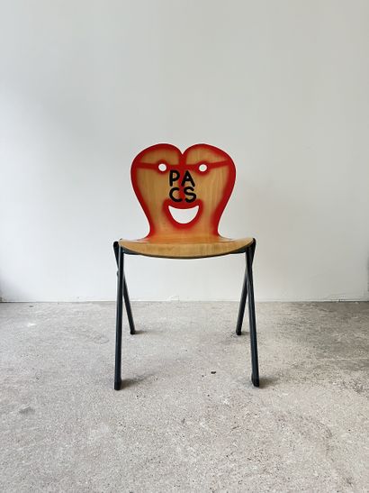 pacs - second-hand chair customized by cutting...