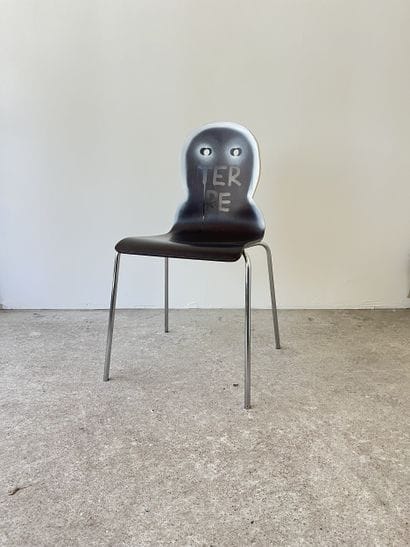 terre - second-hand chair customized by cutting...