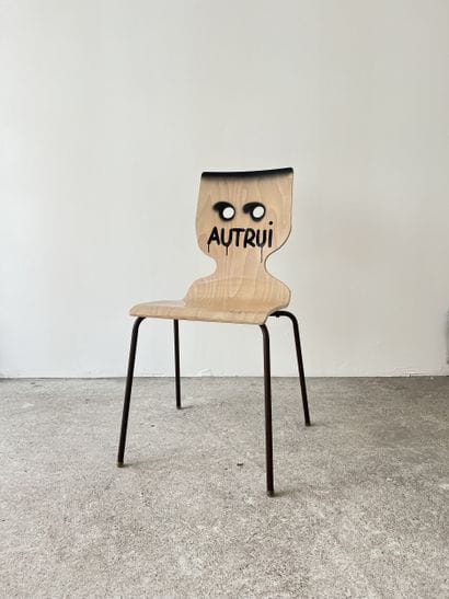 autrui - chaise d'occasion customisée par...