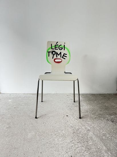 legitimate - second-hand chair customized...