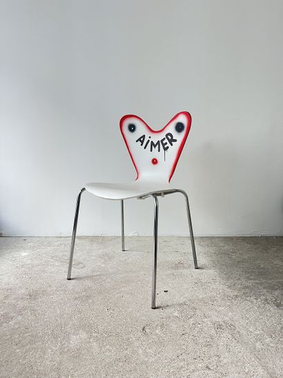 aimer - second-hand chair customized by cutting...