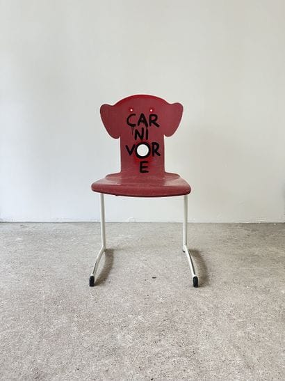 carnivore - chaise d'occasion customisée...